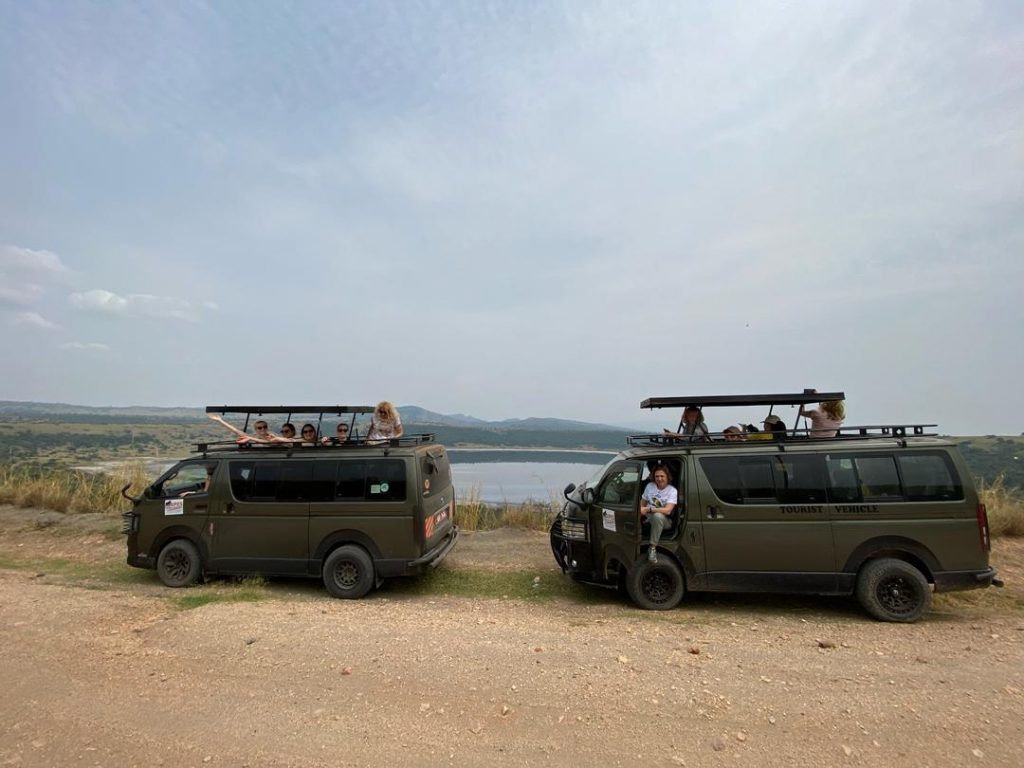 Reasons to Rent a Car to Queen Elizabeth NP